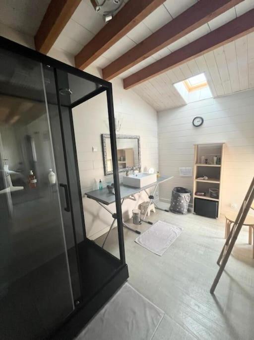 Apartment Charmante Maisonnette Proche Futuroscope